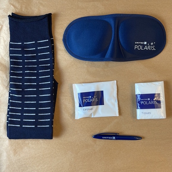 SUNDAY RILEY United Airlines Polaris Luxury Class Amenities Kit  NEW WITH TAGS - Picture 4 of 10